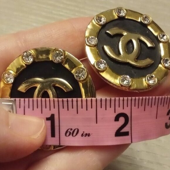 Chanel LARGE Vintage Gold-Plated Strass Crystal Interlocking CC Clip - Picture 6 of 16